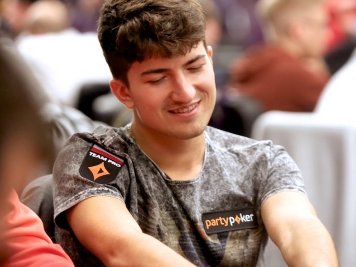 Дмитрий Урбанович сообщил о завершении покерного марафона