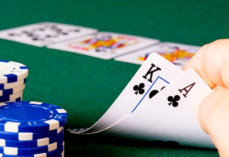 Как рассчитать и использовать тактику Стоп-лосс в покере?