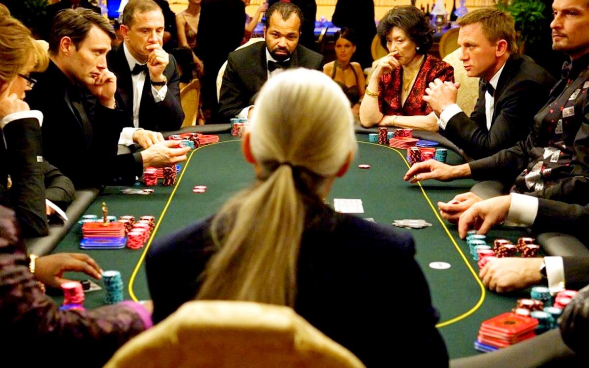 Как стать профессиональным игроком в покер?